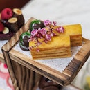InterContinental Singapore’s Executive Pastry Chef @bengohbg presents the new Classic Afternoon Tea “Origins” as part of his recent accolade, awarded by World Gourmet Summit as the Pastry Chef of The Year 2019.