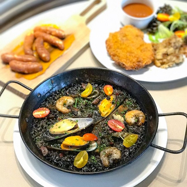 Squid ink seafood paella [$32++] By far the most expensive dish on the menu but the portion was really huge and filling!