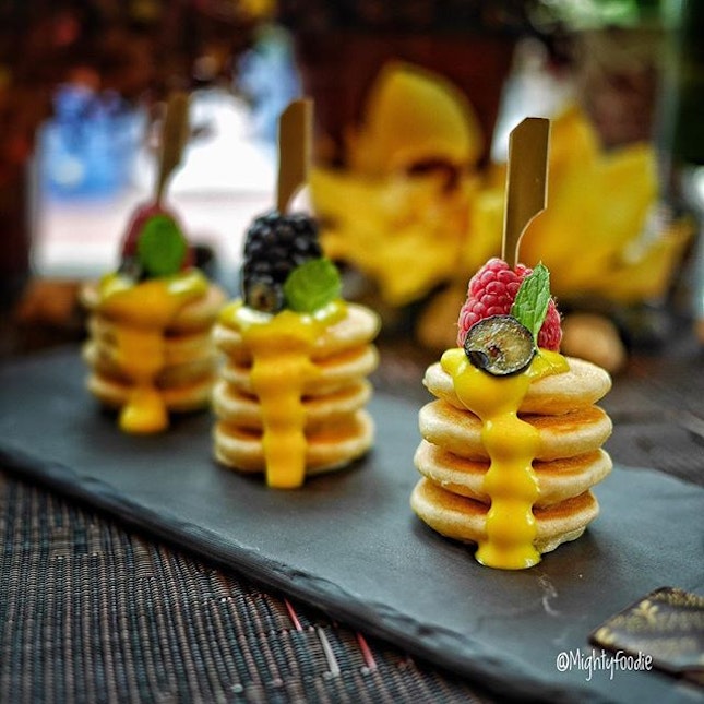 Mini Pancake Stack with Mixed Berries & Passion Fruits Cream.