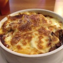 Cheese Baked Pasta with Japanese Curry, Scrambled Eggs, Mushroom and Minced Beef