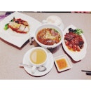1st meal in Hong Kong / roasted pork & char siew rice / beef noodles / roasted goose / cappuccino / milk tea