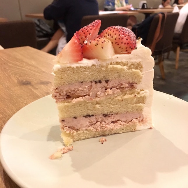 Mother's Day Strawberry Cake