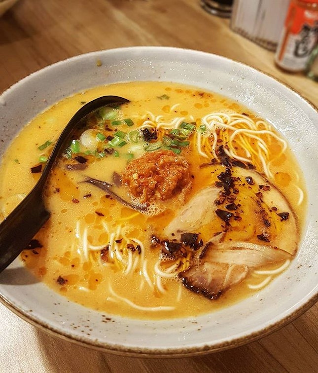 Creamy and smooth Spicy Ramen ($13.80) 🍲 It has a nice kick yet not overpowering!