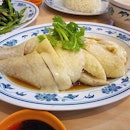 With the recent furore over their boss's...indiscretions, I decided to pop by [Yeo Keng Nam] for some good 'ol Hainanese chicken rice.