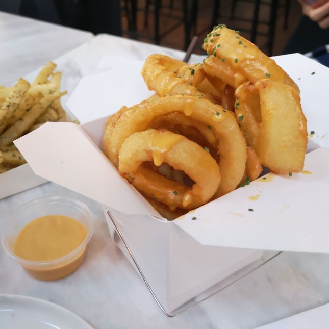 Salted Egg Onion Rings 