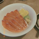 very fresh salmon sashimi don