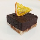 Mini #chocolate torte #cake : No sugar, dairy, eggs, flour 😁 #vegan #healthy #cleaneat #sgfood #sgigfoodies