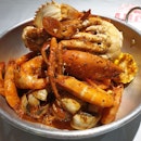 Cujun Seafood On The Table