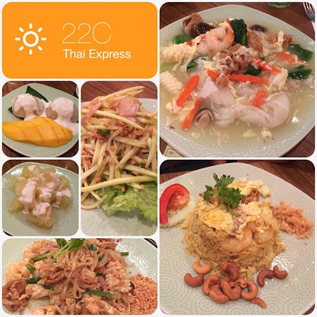 Sunday Family Dinner @ Thai Express #burpple