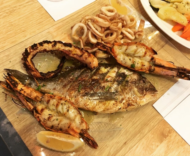 Mixed Grilled Fish & Seafood Platter - 400g Tsipoura ($118.90)