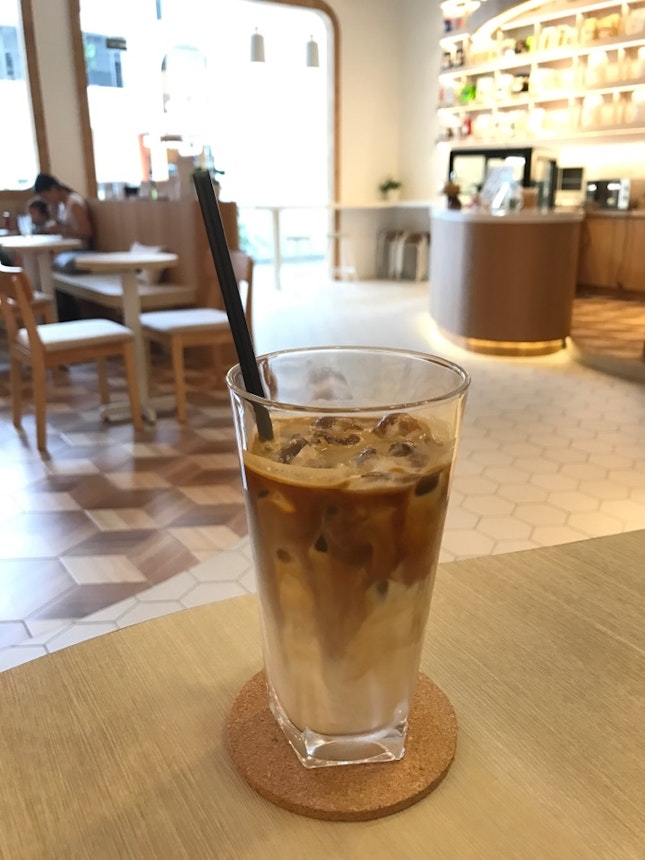 Iced Latte (RM10)