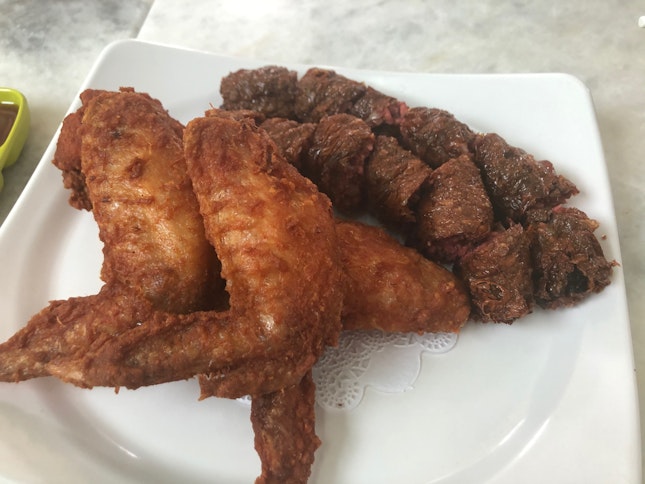 Ngoh Hiang And Fried Chicken Wings