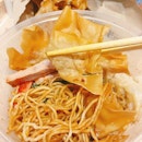 love the fried wanton but not the mee but super shiok for supper