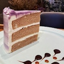 Enjoying a lovely lilac treat in the form of this Earl Grey Lavender Cake 🍰 ($8) from Oh My Cafe 💜 .