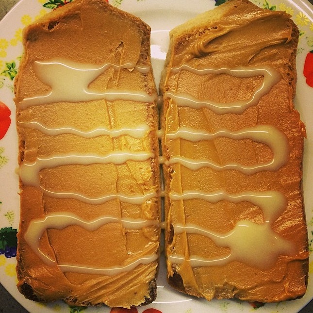 Traditional #toasts w/ peanut butter & condensed milk at home.