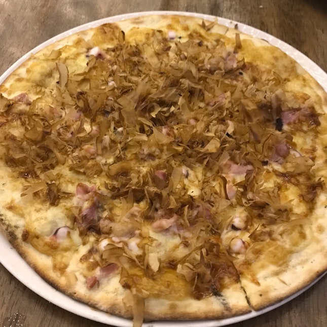 Takoyaki Pizza ($26)