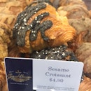 Black Sesame Croissant ($4.80)