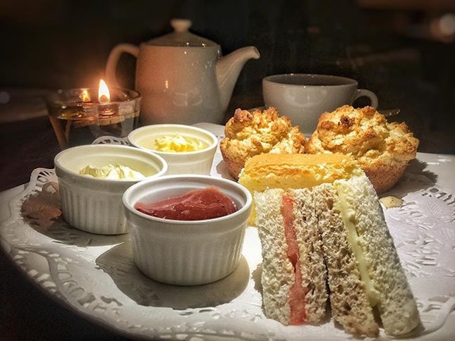 Devonshire Cream Tea Set S$11.50++ per set ☕️ After so many years, this still remains one of the most value for money and consistent afternoon tea sets.