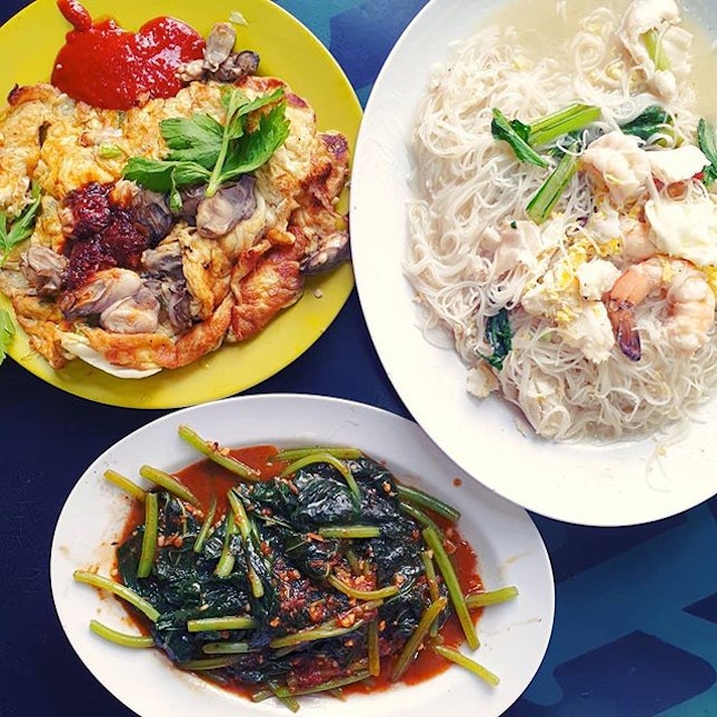 Back to local zi char dishes from this family-run eatery.