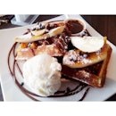 //Banana Split Waffle// #burpple #maxbrennerchocolatebar #wafflelover