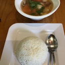 Clear Seafood Tom Yum Soup And Rice