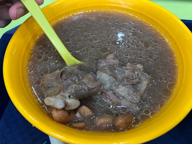 Pork Ribs Soup with Peanuts