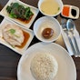 Sinn Ji Hainanese Chicken Rice