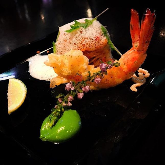 Media Invite - Thanks @burpple @rwsentosa @rwsdining -  This is the modern interpretation of Pad Thai by Chef Lorenz of L'Atelier de Joël Robuchon @joel_robuchon_singapore which is downright delicious, well as expected from a 2 Michelin Starred restaurant.