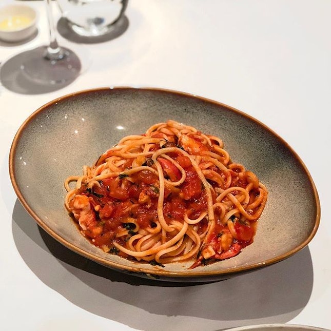 OTTO Ristorante - Pasta - Linguine all’Astice dette in Busera (Linguine Boston Lobster in Spicy Light Tomato Gravy) 💵S$42
.