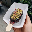 🎆 TGIF 🎆
Free Zhng (beautifed) ice cream from @maybanksg booth spotted back when I was hunting the silver coin at 313 last month 😋

#sgfood #icecream #huntthemouse #sqkii #local #burpple #burpplesg #eatsnapsg #foodreviewsmr #hungrygowhere #vsco #vscofood #throwback