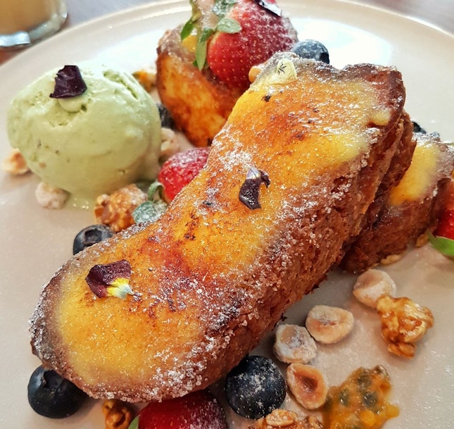 Brulee French Toast $18.50