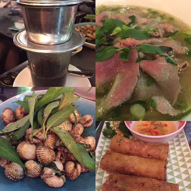 Pho Bo Tai, Cha Gio & Cockles for lunch at Mrs Pho yesterday.