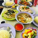 Best Chicken Rice In SG!
