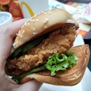 Ha Ha Cheong Gai Burger ($6.05) | Basically fried prawn paste chicken with cucumber, lettuce between two pieces of bread.