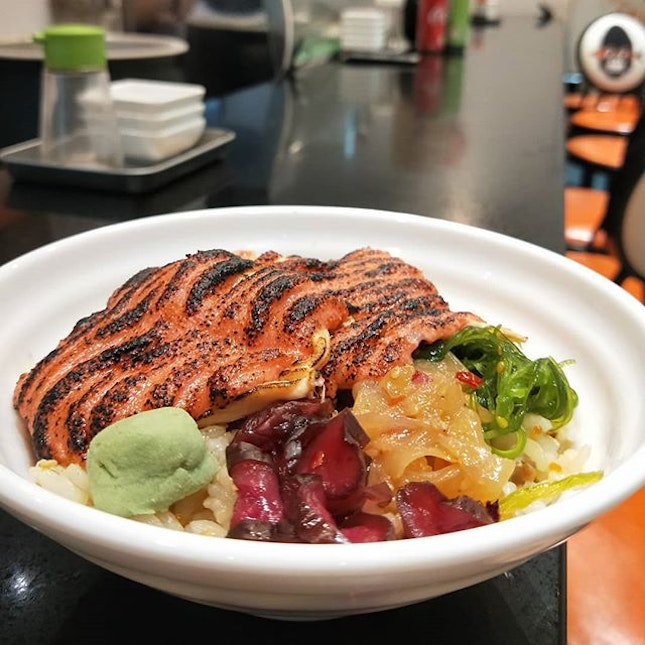 Salmon Mentaiko ($9.90), Unagi Truffle Rice Box ($11.90) | Truffle infused rice paired with mentaiko seared salmon!