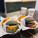 Our very own local burger joint that needs no second thought nor an introduction; people would recognize it anywhere from a distance - myBurgerLab 🍔 •

Always challenging the old skool norm with crazy creative mix and mash, always consistent, always sloppy-juicy-tender, always a delightful experience, always leaving with a smile 💯 •

Personal top 2 favorites: The Juicy Lucy & Jammin with Elvis - and I’ll always have mine with an extra egg please 🙋🏻‍♀️ #highlyRAEted •

#myburgerlab #mybl #seapark #burgerjoint #burpple #burpplekl #eatnowkl #getmessy