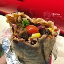 Healthy Burrito 🌯 from @superittosingapore 
Had their pulled beef 🐮 with whole wheat wrap, filled with brown rice, baby tomatoes, corn, sautéed mushrooms and lettuce.