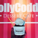 Coconut x Luxury Chocolate w @juliaspills🍦 #latergram #icecream #gelato #dessert #mollycoddledessertcafe #mollycoddle #sgcafe #cafesg #foodstagram #foodphotography #burpple #igsg