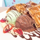 Saw this yummy looking waffle on @stormscape feed and knew I had to make my way down.