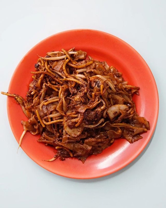 Outram Park Char Kway Teow 
Some say this is the best, well I didn’t have much choices to compare with..
