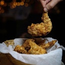 Crispy Fried Chicken Wings
Besides Beer and Pork knuckles, Bar Bites like chicken wings are available too!