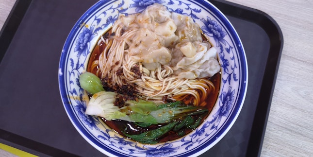 Red Oil Dumpling Noodles(Xiao Long Bao stall)