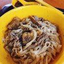 Dry Mixed Beef Kway Teow with Tendon