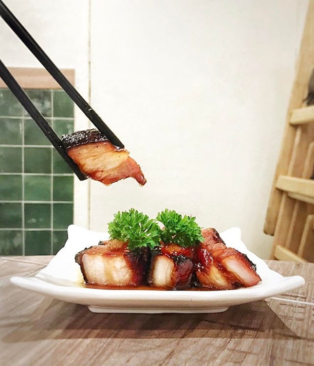 [Barbequed Pork Belly - $16 /2 pax portion]
_
Localized-authentic.