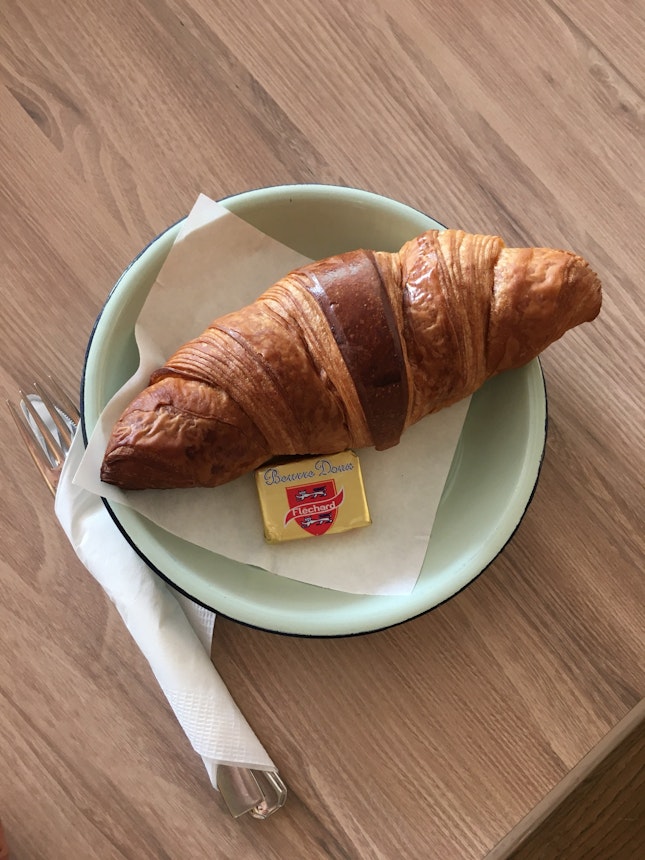 Dreamy Butter Croissant ($4)