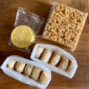 Traditional Chinese Snacks