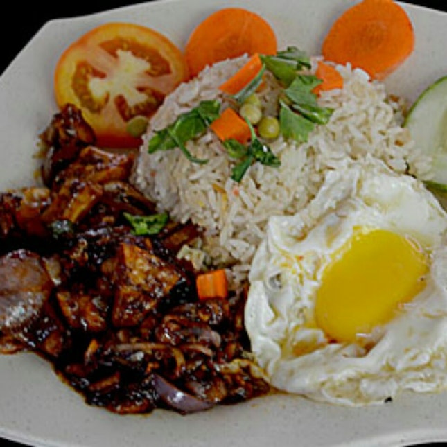 Nasi Goreng Ayam Black Pepper - Central javanese magelang style of