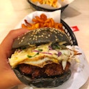 Bomchika wow wow Burger