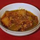 Aubergine Curry