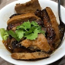 Woo Tau Kau Yoke or pork belly with yam.